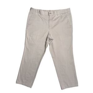 DOCKERS Khaki Flat Front Classic Fit Pants with Pockets Men’s